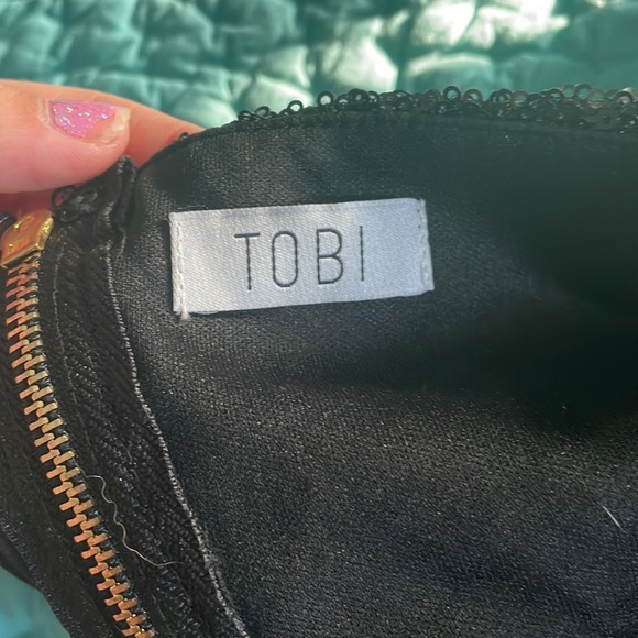 sparkly black crop top - Picture 3 of 4